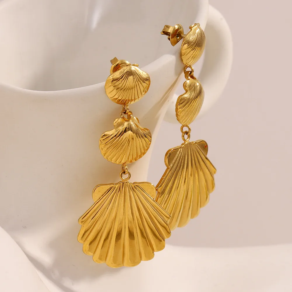 1 Paire Coquille Style Moderne Brillant Acier Inoxydable 304 Placage Boucles D'oreilles display picture 3