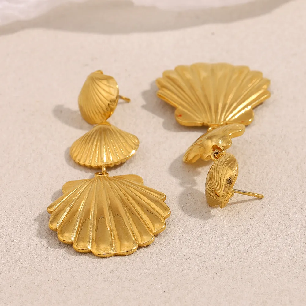 1 Paire Coquille Style Moderne Brillant Acier Inoxydable 304 Placage Boucles D'oreilles display picture 7