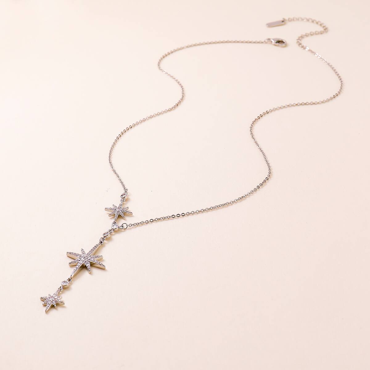 Star Élégant Glamour Luxueux Le Cuivre Collier En Y Fermeture À Boucle De Type Homard display picture 2