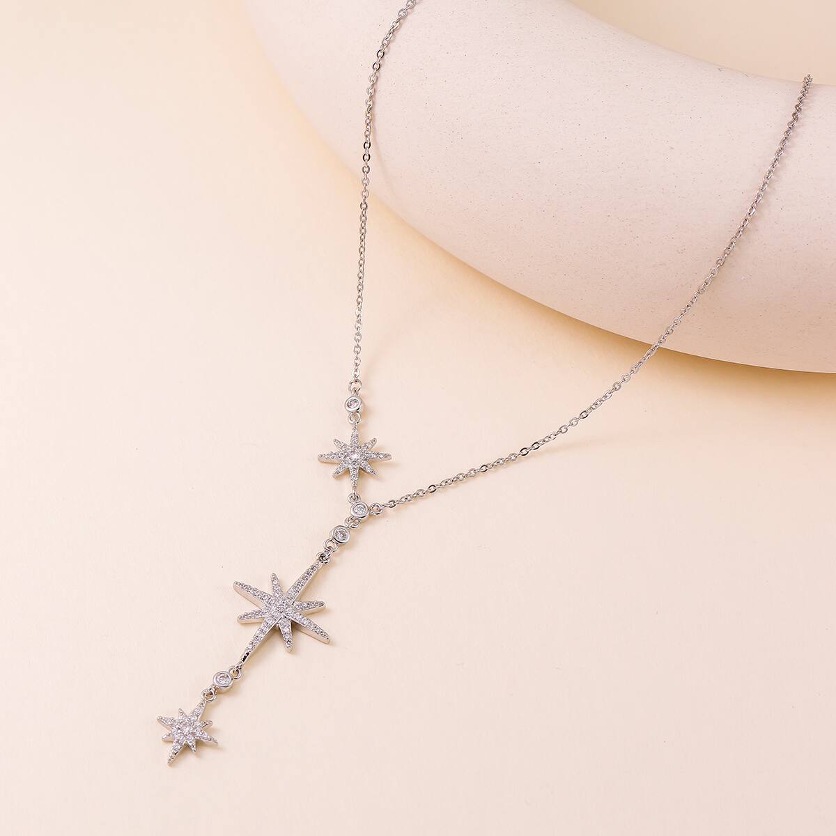Star Élégant Glamour Luxueux Le Cuivre Collier En Y Fermeture À Boucle De Type Homard display picture 3