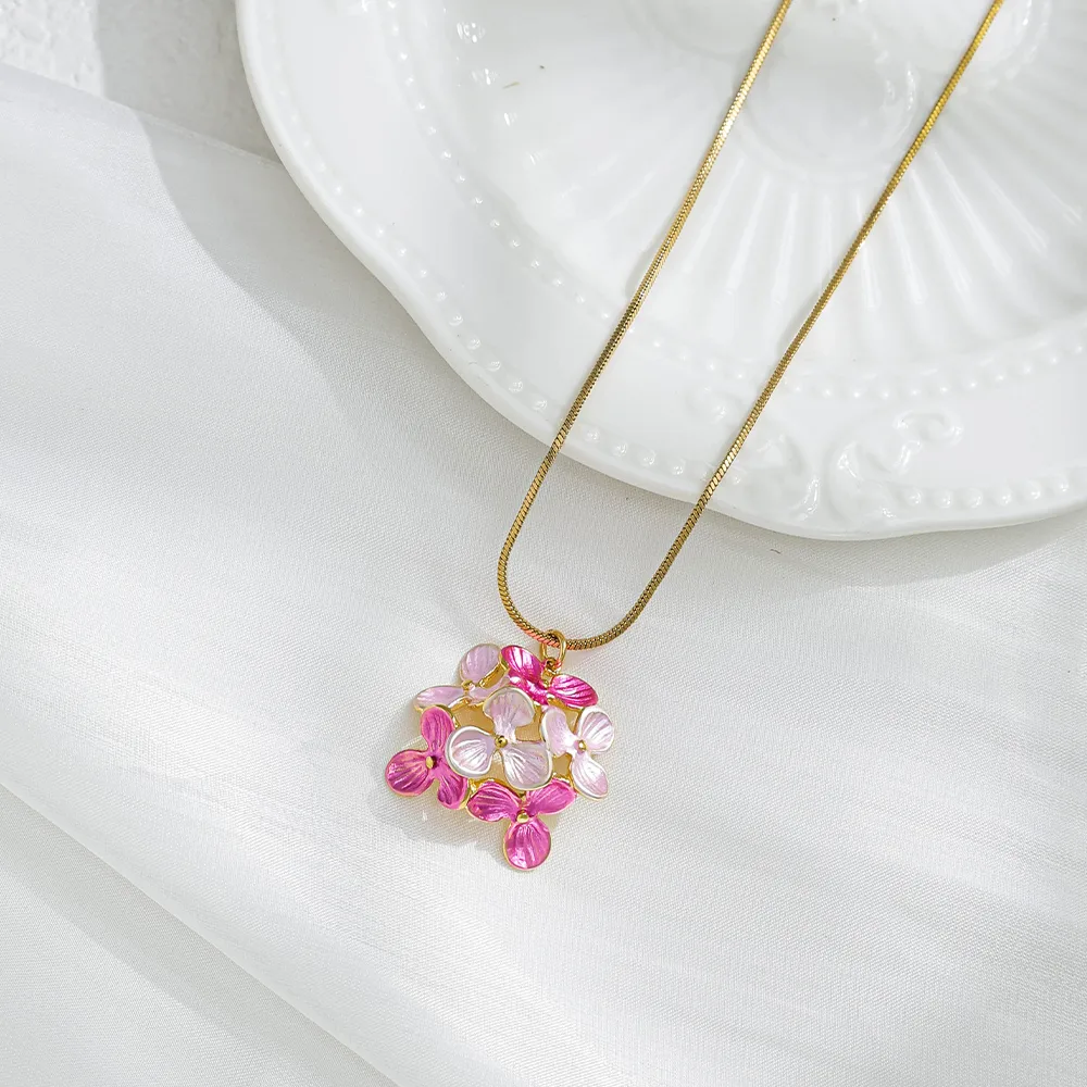 Fleur Style De Fée Élégant Princesse Acier Inoxydable 304 Pendentif Fermeture À Boucle De Type Homard display picture 1