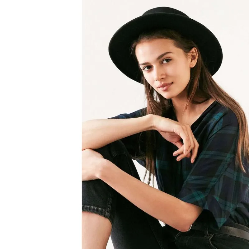 Women's Solid Color Flat Eaves Light Body British Style Fascinator Hats display picture 2