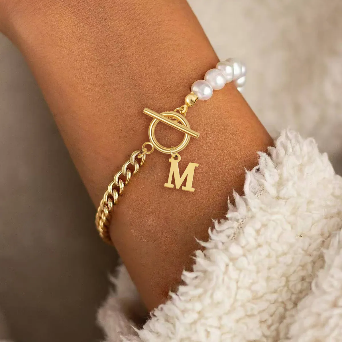 Letter Simple Style Classic Style 201 Stainless Steel 304 Stainless Steel Artificial Pearl Bracelets Wholesale display picture 1