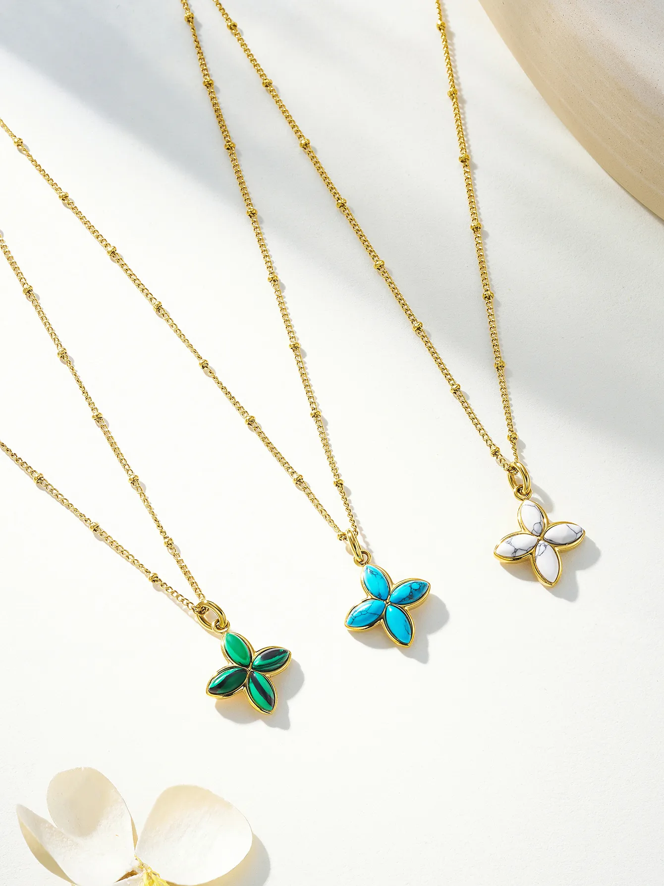 Elegante Glamour Señora Acero Inoxidable 304 Flor Mujeres Conjunto De Joyas display picture 1