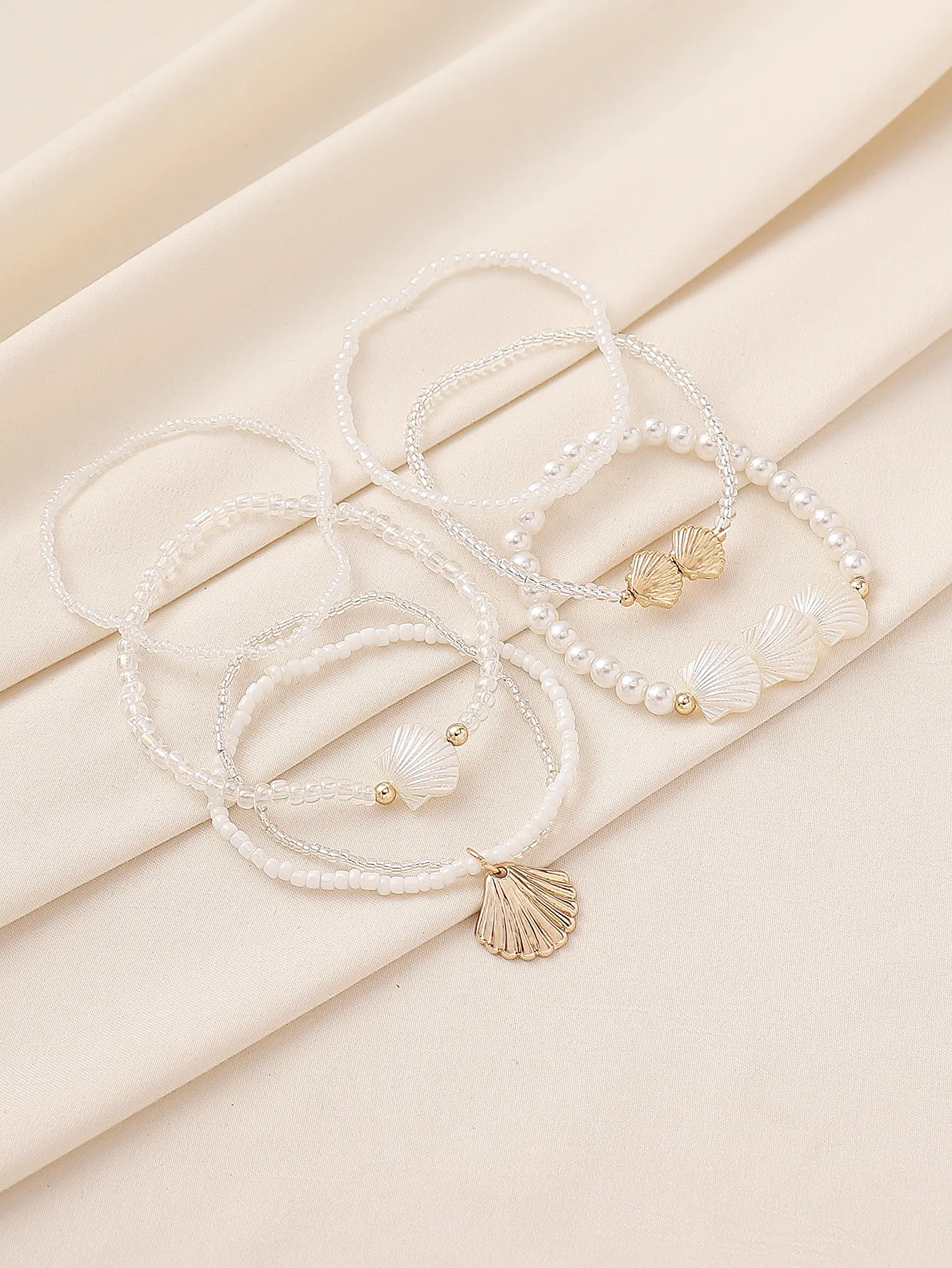 Plastic Zinc Alloy IG Style Casual Shell Anklet display picture 4