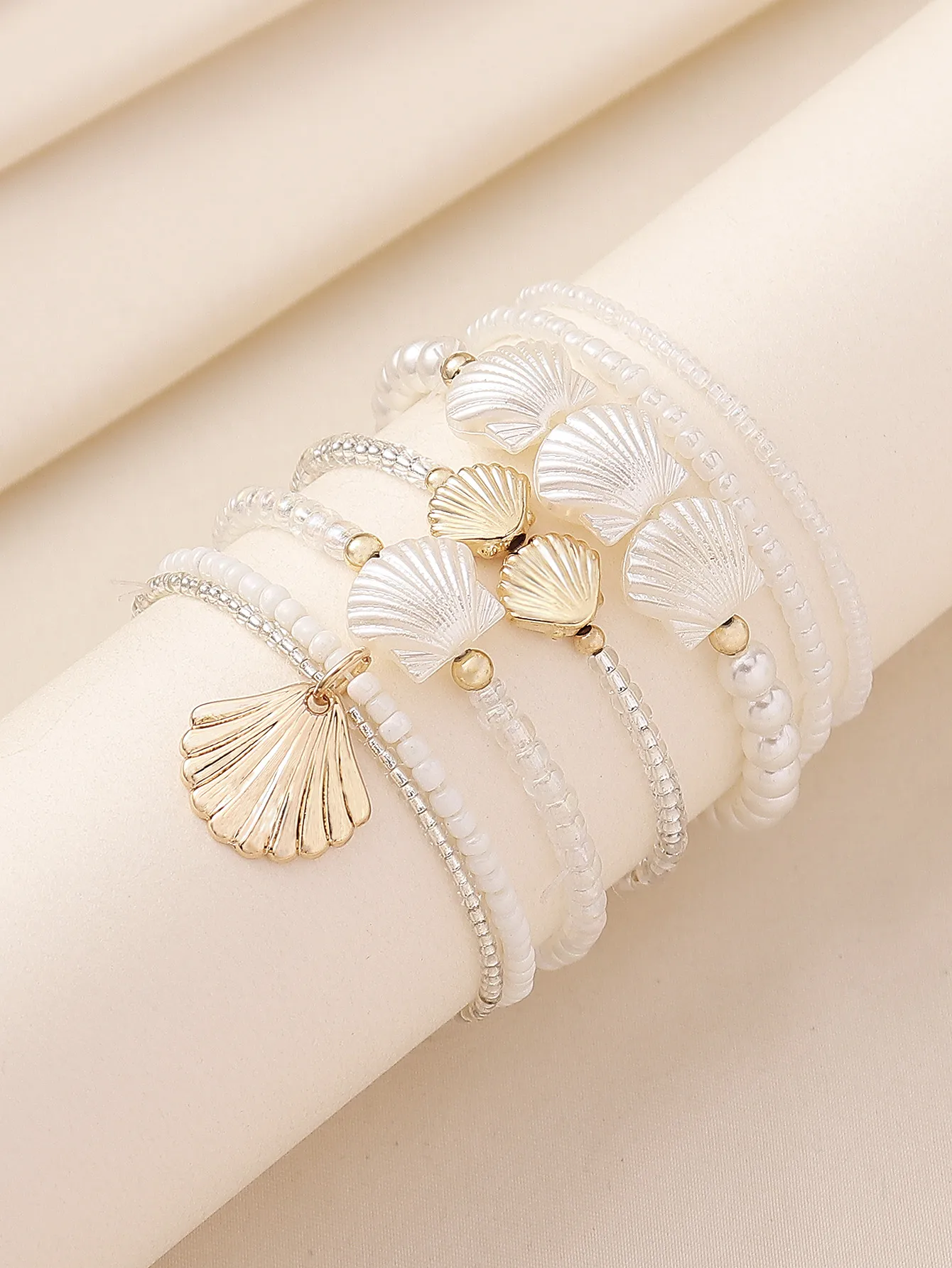 Plastic Zinc Alloy IG Style Casual Shell Anklet display picture 5