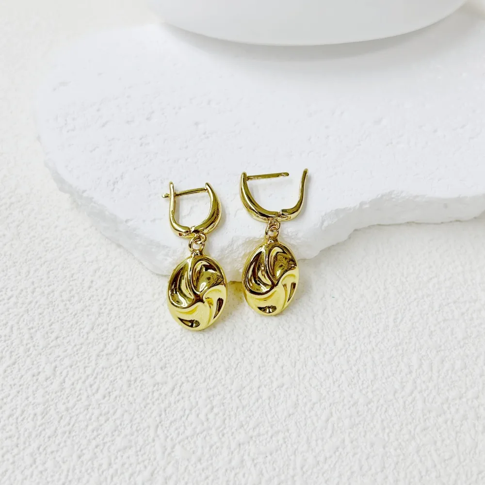 1 Pair Oval Red Heart Elegant Princess Cute Copper 18K Gold Plated Plating Drop Earrings display picture 1