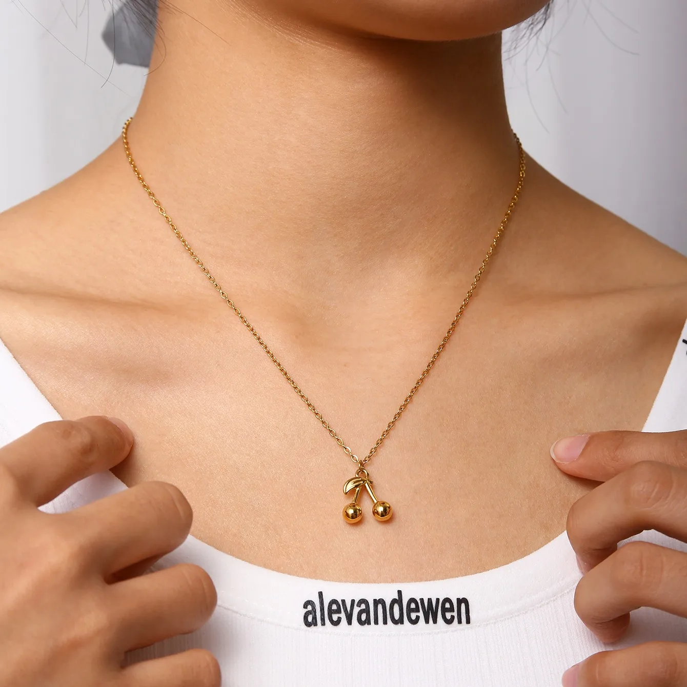 Elegant Lady 304 Stainless Steel Cherry 18K Gold Plated Women's Jewelry Set display picture 3