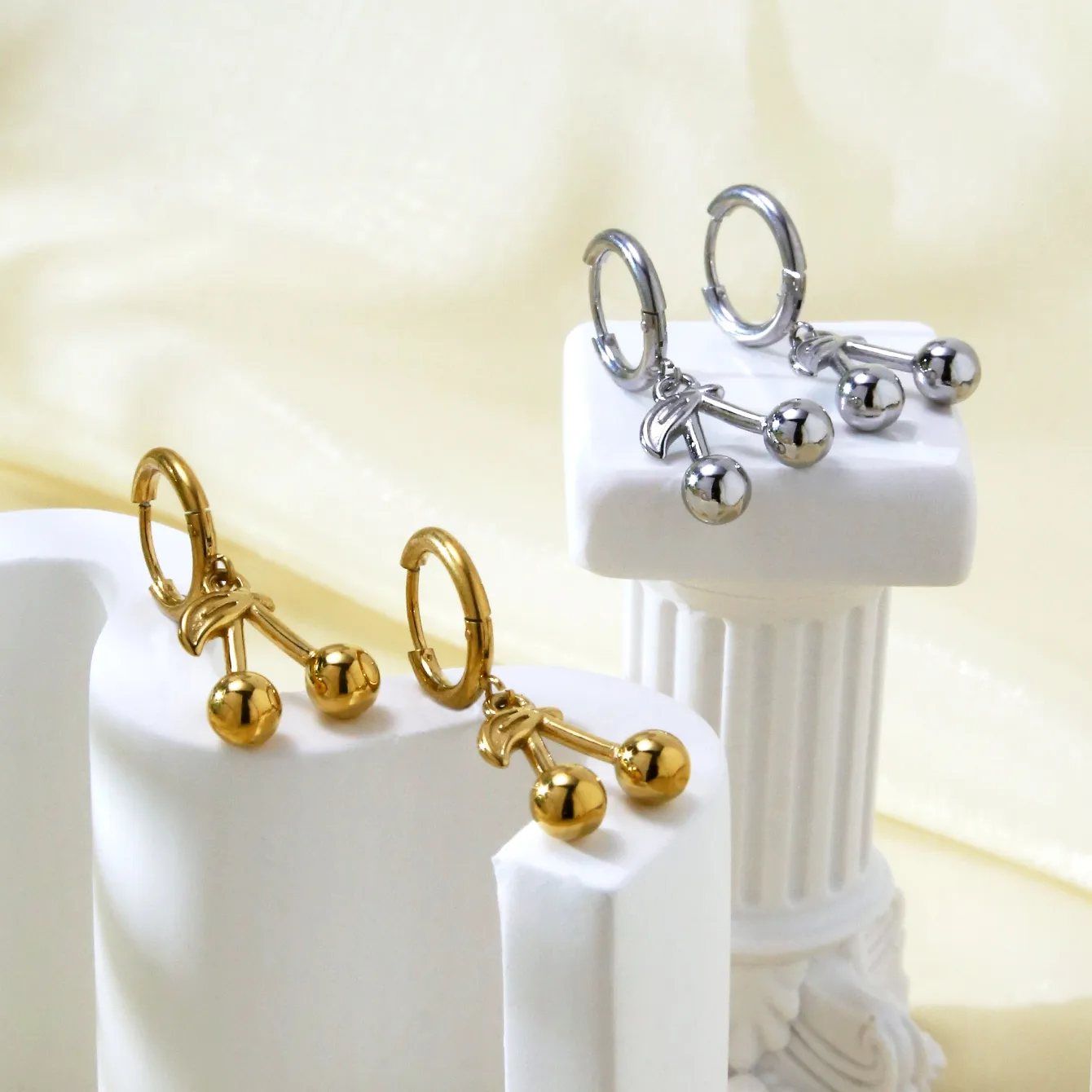 Elegant Lady 304 Stainless Steel Cherry 18K Gold Plated Women's Jewelry Set display picture 14