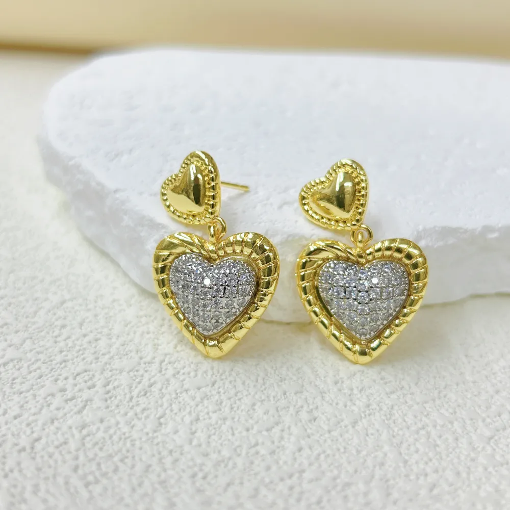 1 Pair Red Heart Elegant Princess Glam Copper 18K Gold Plated White Gold Plated Zircon Plating Inlay Drop Earrings display picture 3