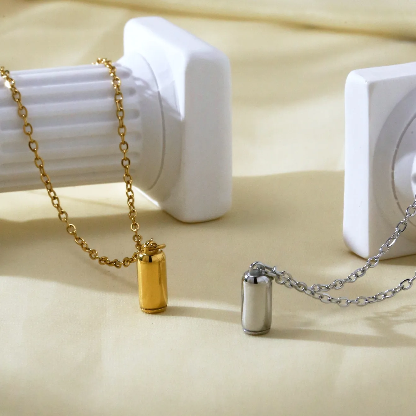 Geométrico Elegante Señora Acero Inoxidable 304 Chapados En Oro De 18K Collar Colgante Cierre Con Gatillo De Langosta display picture 5