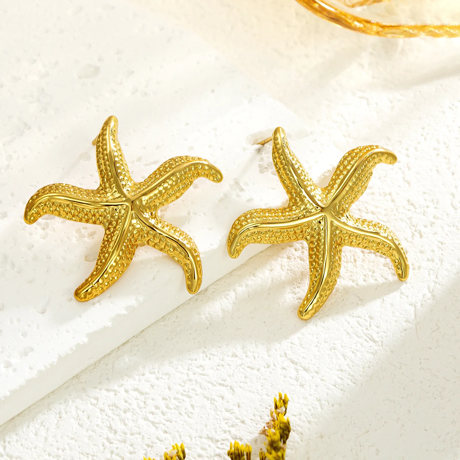 1 Pair Starfish Elegant Lady Vacation 304 Stainless Steel 18K Gold Plated Plating Ear Studs display picture 7