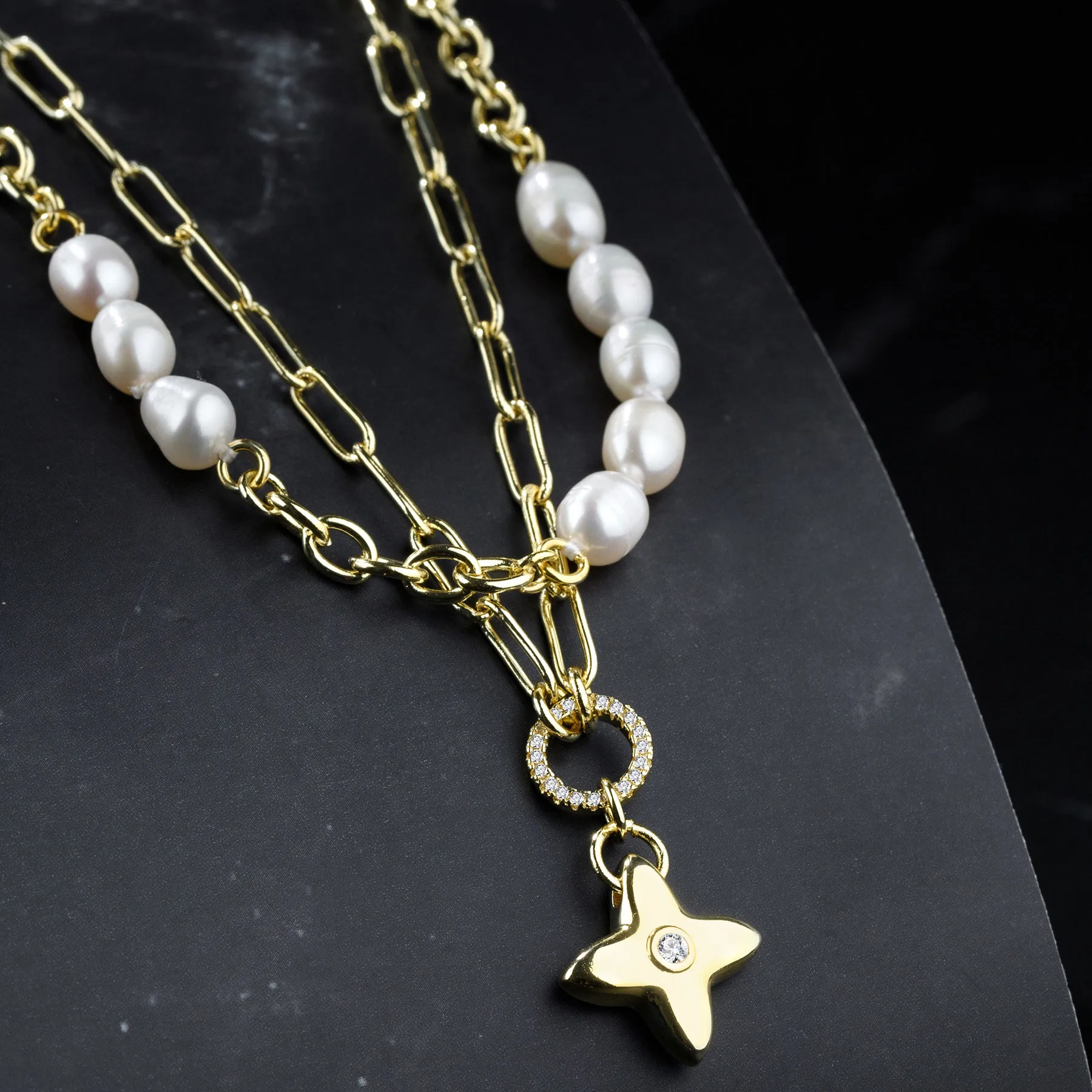 Geometric Star Elegant Lady Formal Freshwater Pearl Freshwater Pearl Copper K Gold Plated Layered Necklaces Asymmetrical Plating Lobster Trigger Clasp Closure display picture 1