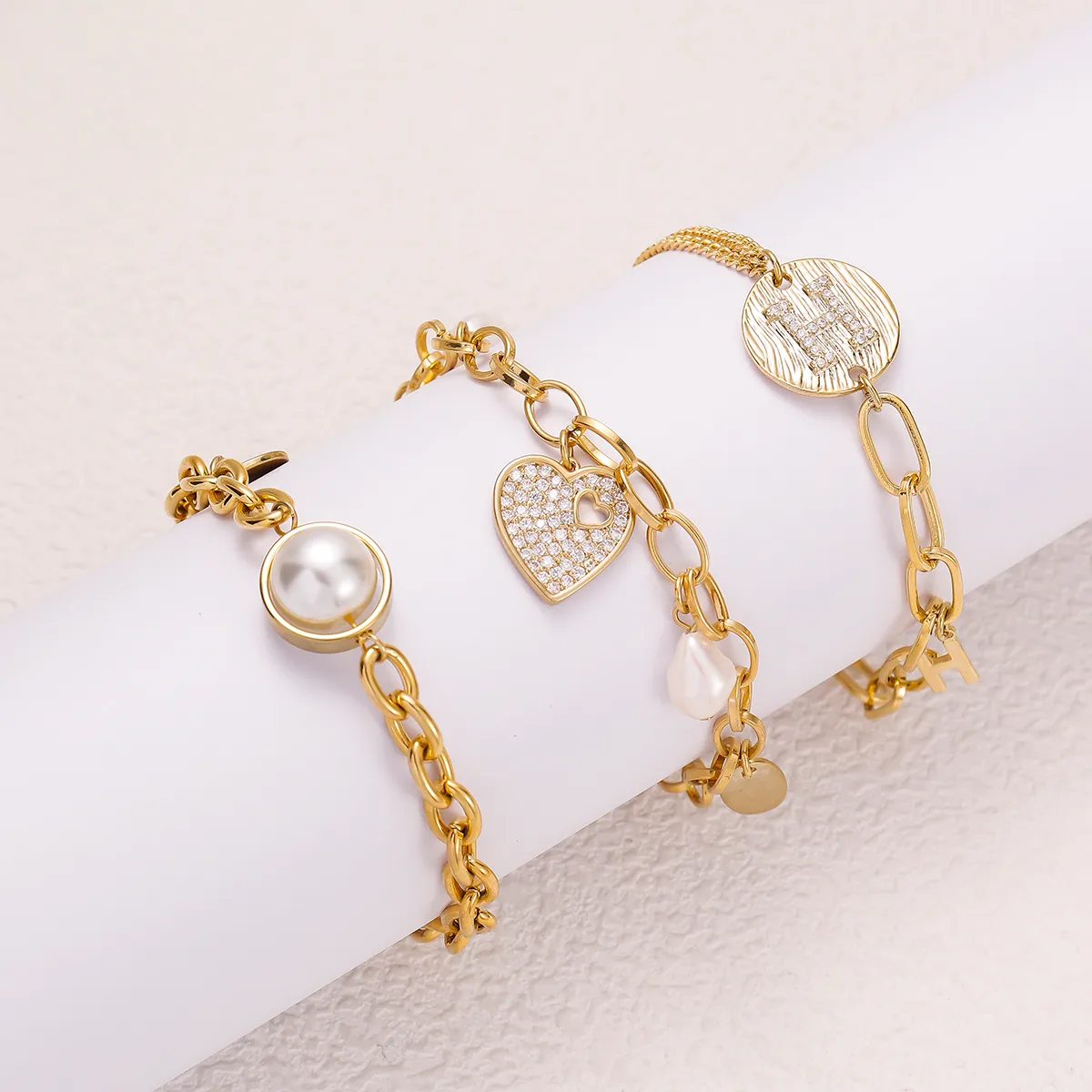 Heart Shape Classical Luxurious Romantic Copper Bracelets Lobster Trigger Clasp Closure display picture 2