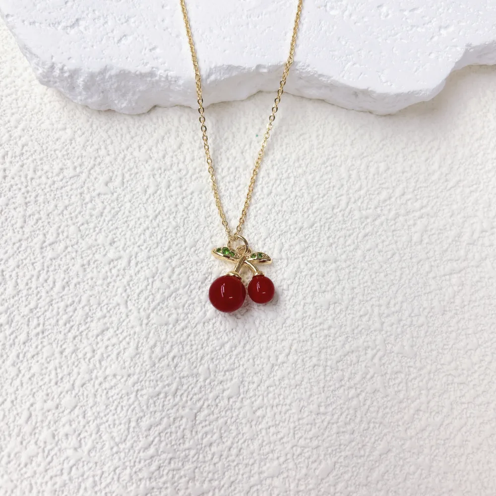 Élégant Femme Reine Le Cuivre Cerise Coeur Rouge Noeud D'Arc Placage Résine Zircon Plaqué Or 18K Femmes Ensemble De Bijoux display picture 10