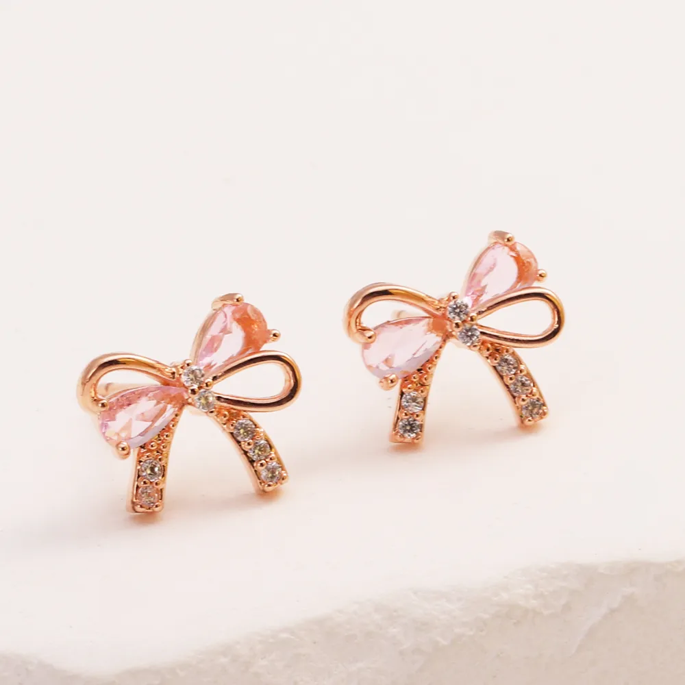 1 Paire Noeud D'Arc Sucré Style Simple Le Cuivre Plaqué Or 18K Plaqué Or Zircon Incruster Boucles D'Oreilles display picture 9