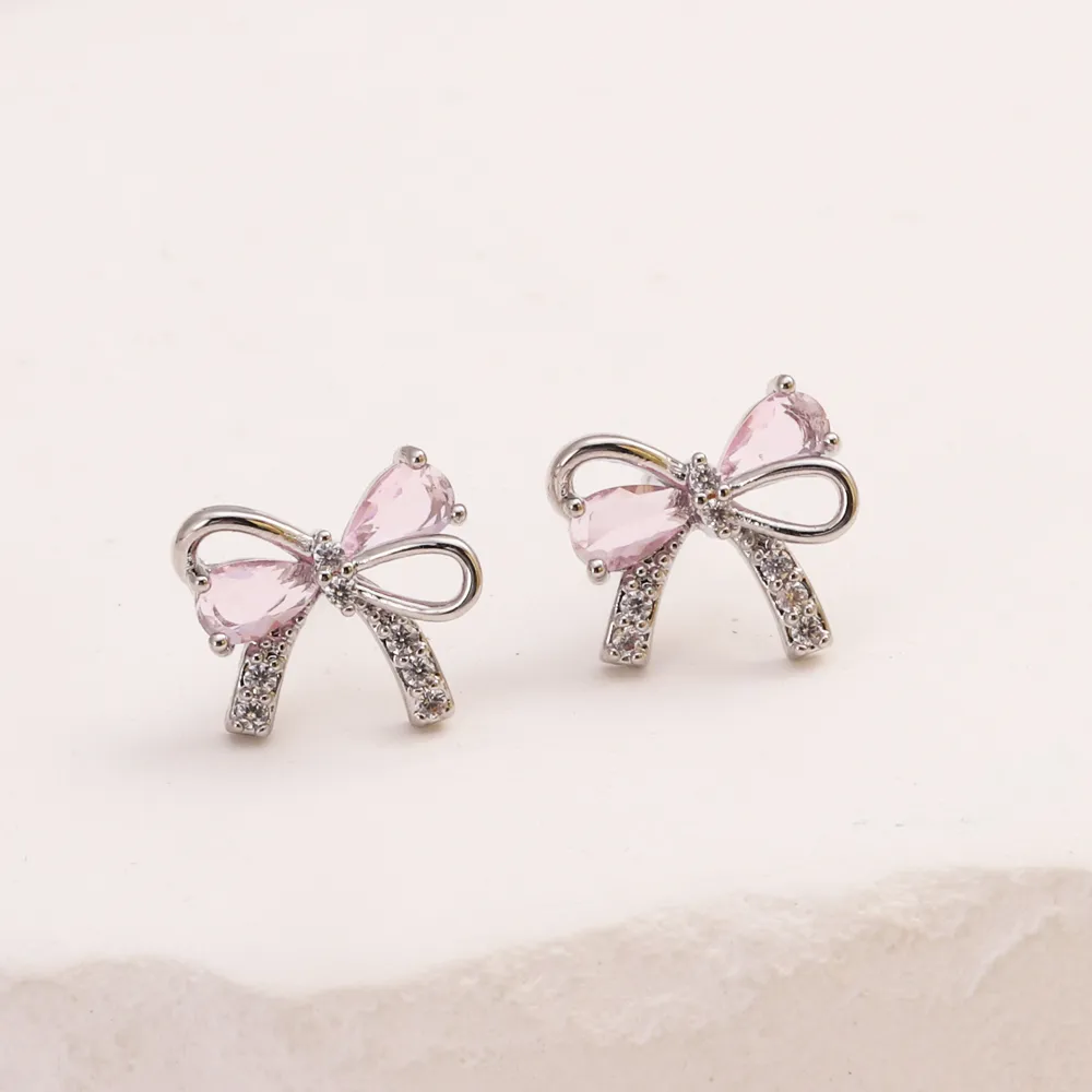 1 Pair Bow Knot Sweet Simple Style Copper 18K Gold Plated Gold Plated Zircon Inlay Ear Studs display picture 7