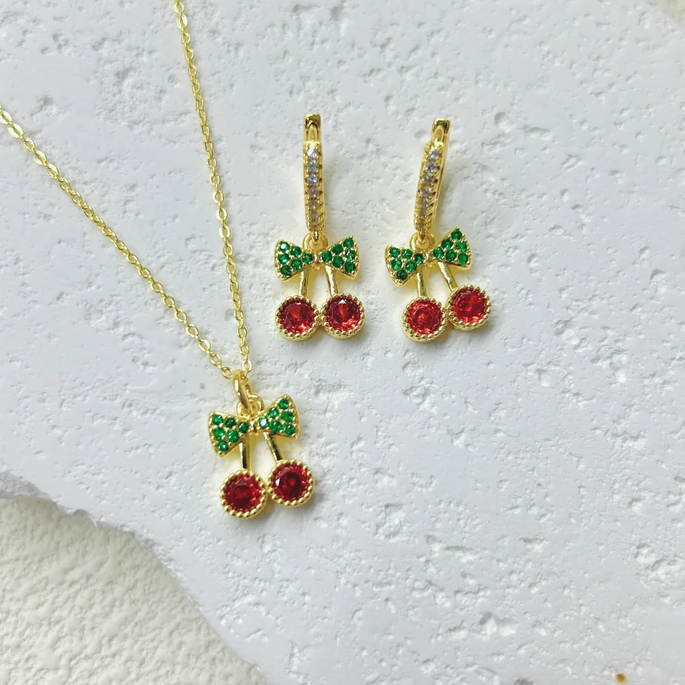 Glam Cute Pastoral Copper Cherry Strawberry Enamel Plating Resin Zircon 18K Gold Plated Women's Jewelry Set display picture 1