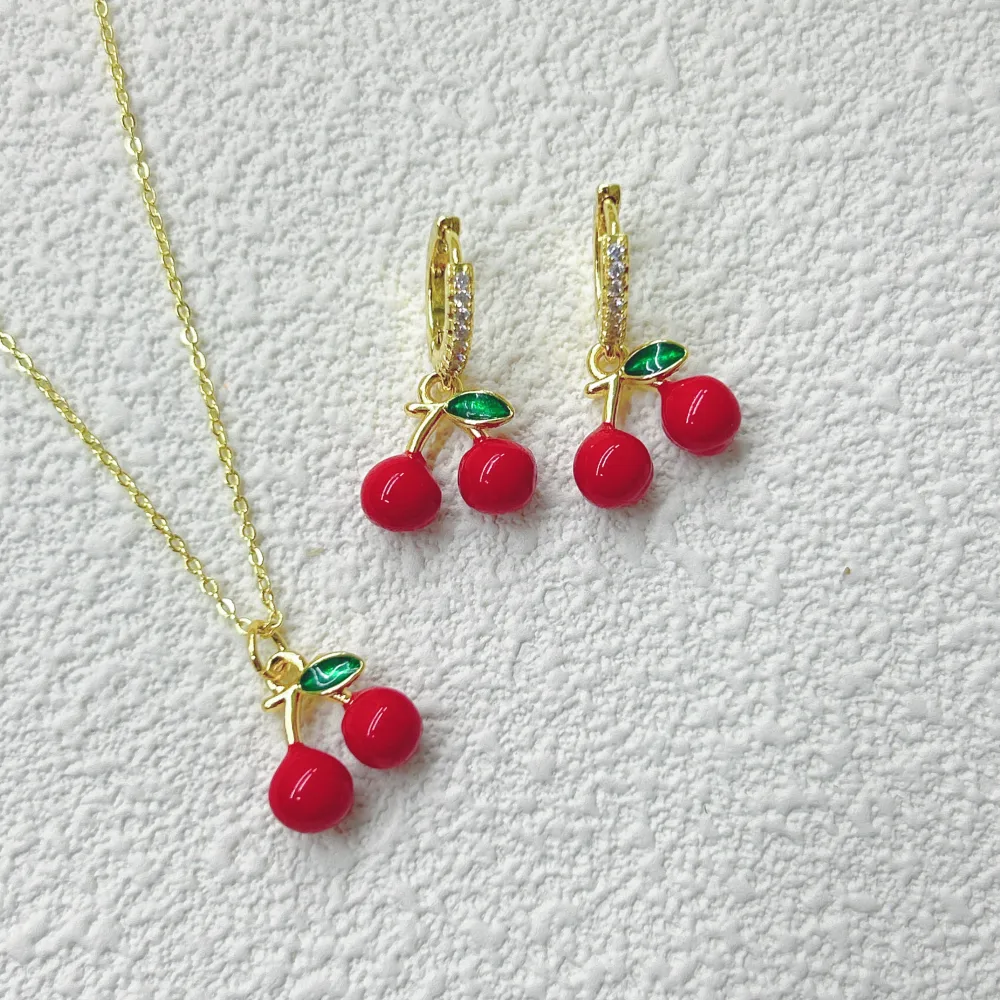 Glam Cute Pastoral Copper Cherry Strawberry Enamel Plating Resin Zircon 18K Gold Plated Women's Jewelry Set display picture 6
