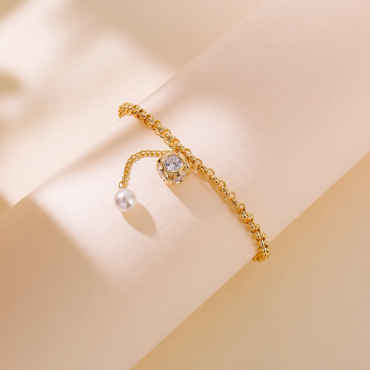 Heart Shape Classical Luxurious Romantic Copper Bracelets Lobster Trigger Clasp Closure display picture 5