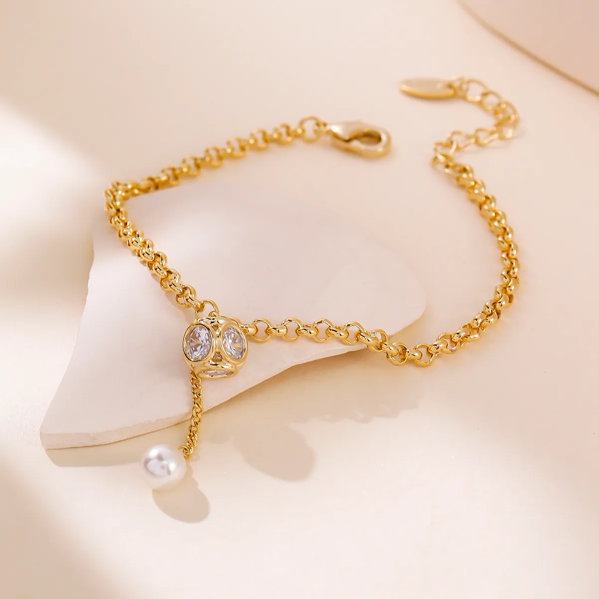 Heart Shape Classical Luxurious Romantic Copper Bracelets Lobster Trigger Clasp Closure display picture 2