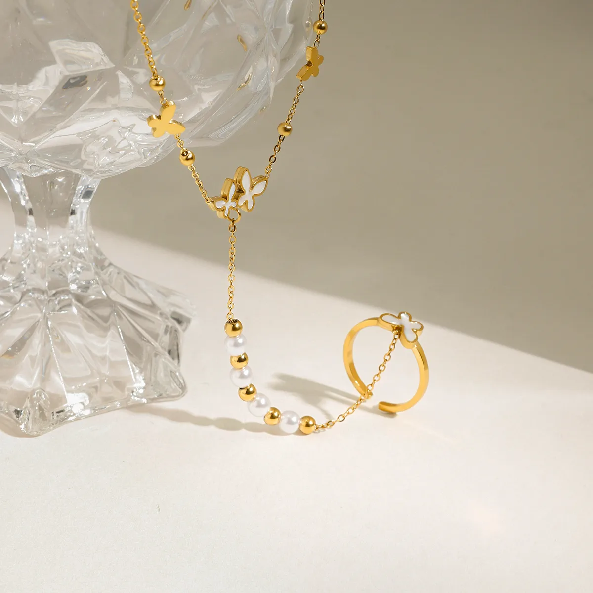 Pearl Butterfly Casual Modern Style Simple Style 316 Stainless Steel  Mother Shell Bracelets Wholesale display picture 7