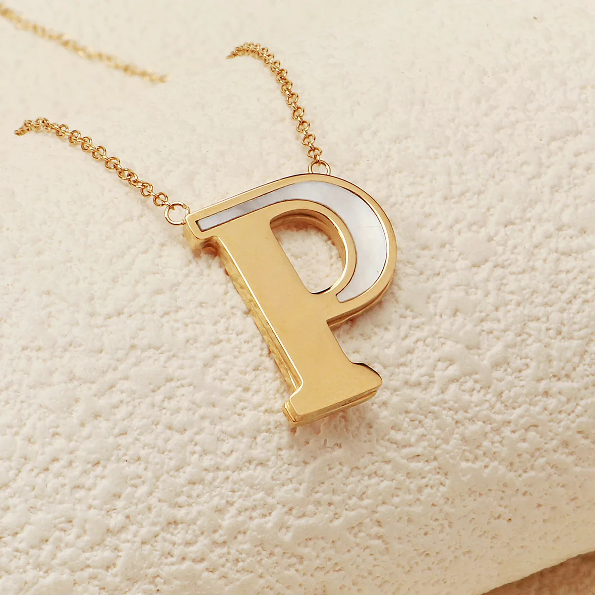 Letter Lady Classic Style Commute Shell 304 Stainless Steel Pendant Necklace Lobster Trigger Clasp Closure display picture 23