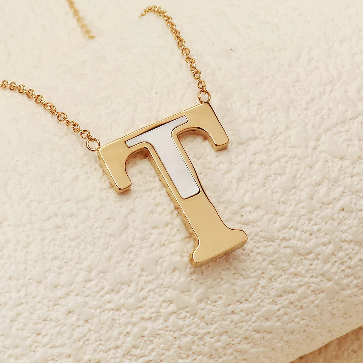 Letter Lady Classic Style Commute Shell 304 Stainless Steel Pendant Necklace Lobster Trigger Clasp Closure display picture 26
