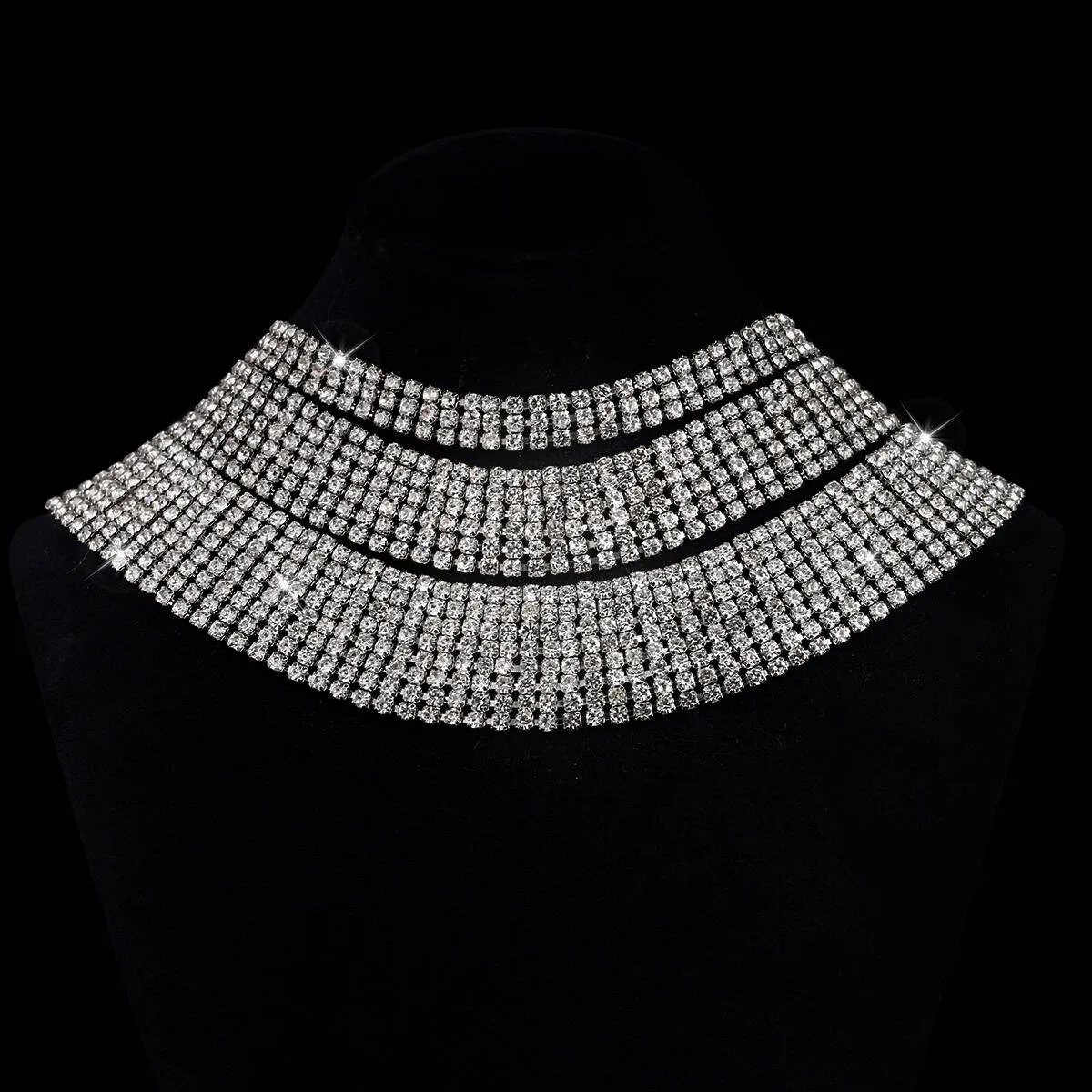 Solid Color Elegant Lady Shiny Rhinestone Copper Necklace Lobster Trigger Clasp Closure display picture 1