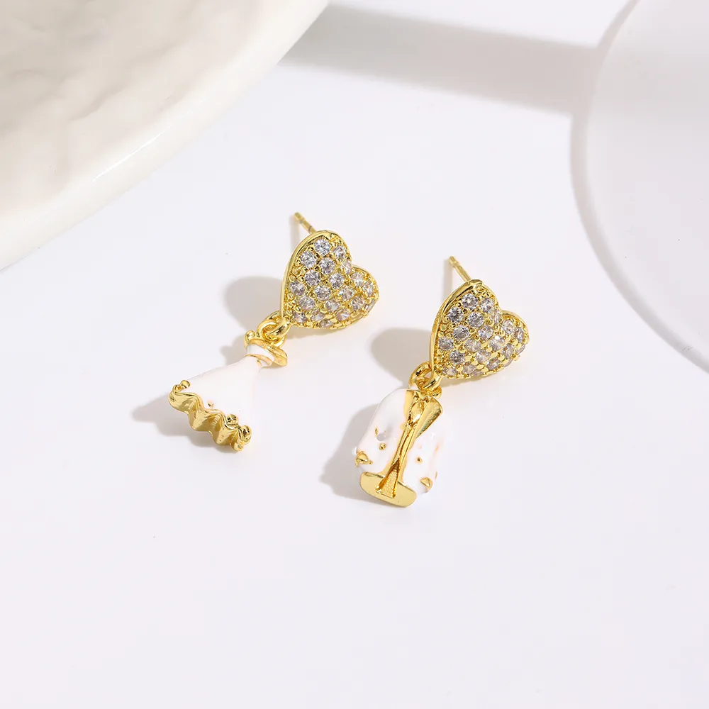 1 Pair Red Heart Elegant Cute Wedding Copper 18K Gold Plated Zircon Enamel Plating Inlay Drop Earrings display picture 3