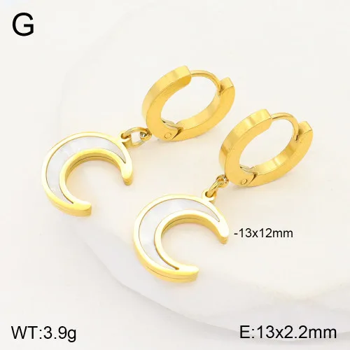 1 Pair Star Moon Heart Shape Elegant Lady Classic Style 304 Stainless Steel 18K Gold Plated Drop Earrings display picture 7