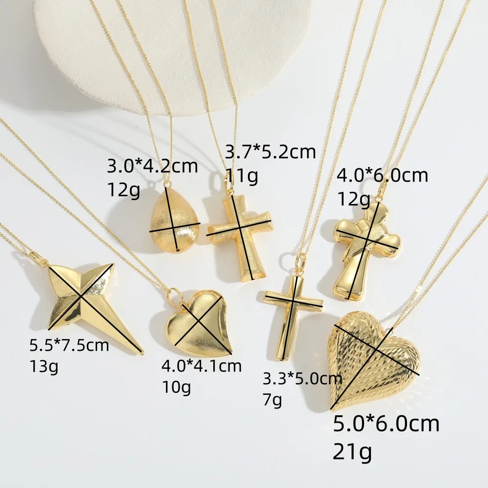 Traverser Forme De Cœur Décontractée Style Classique Le Cuivre Plaqué Or 14K Pendentif Polissage Fermeture À Boucle De Type Homard display picture 4