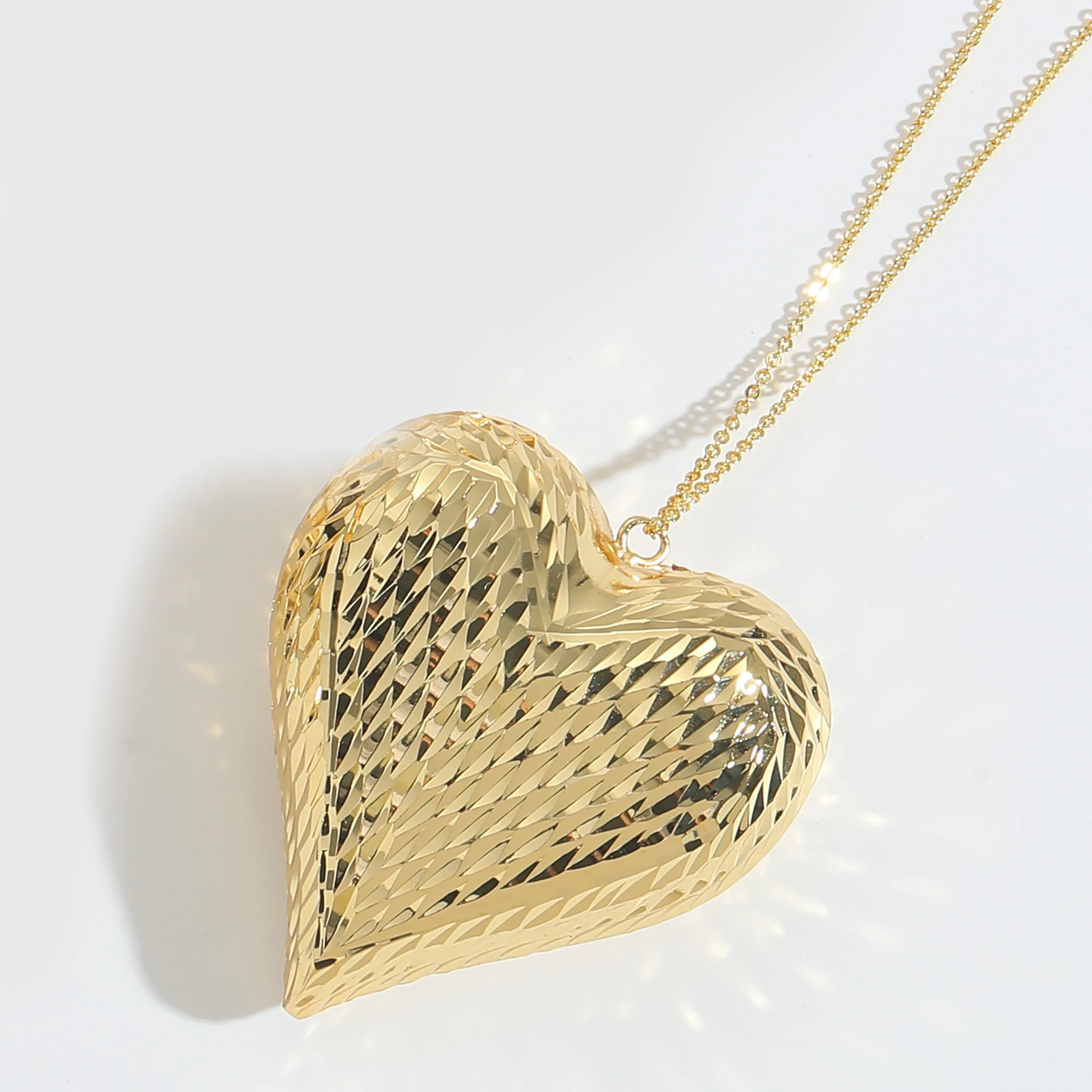 Cruzar Forma De Corazón Casual Estilo Clásico Cobre Chapado En Oro De 14 Quilates. Collar Colgante Pulido Cierre Con Gatillo De Langosta display picture 13