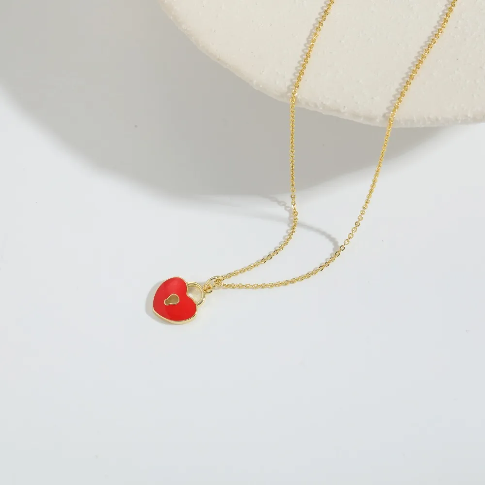 Forma De Corazón Llave Cerrar Con Llave Casual Estilo Clásico Cobre Chapado En Oro De 14 Quilates. Collar Colgante Esmalte Cierre Con Gatillo De Langosta display picture 1