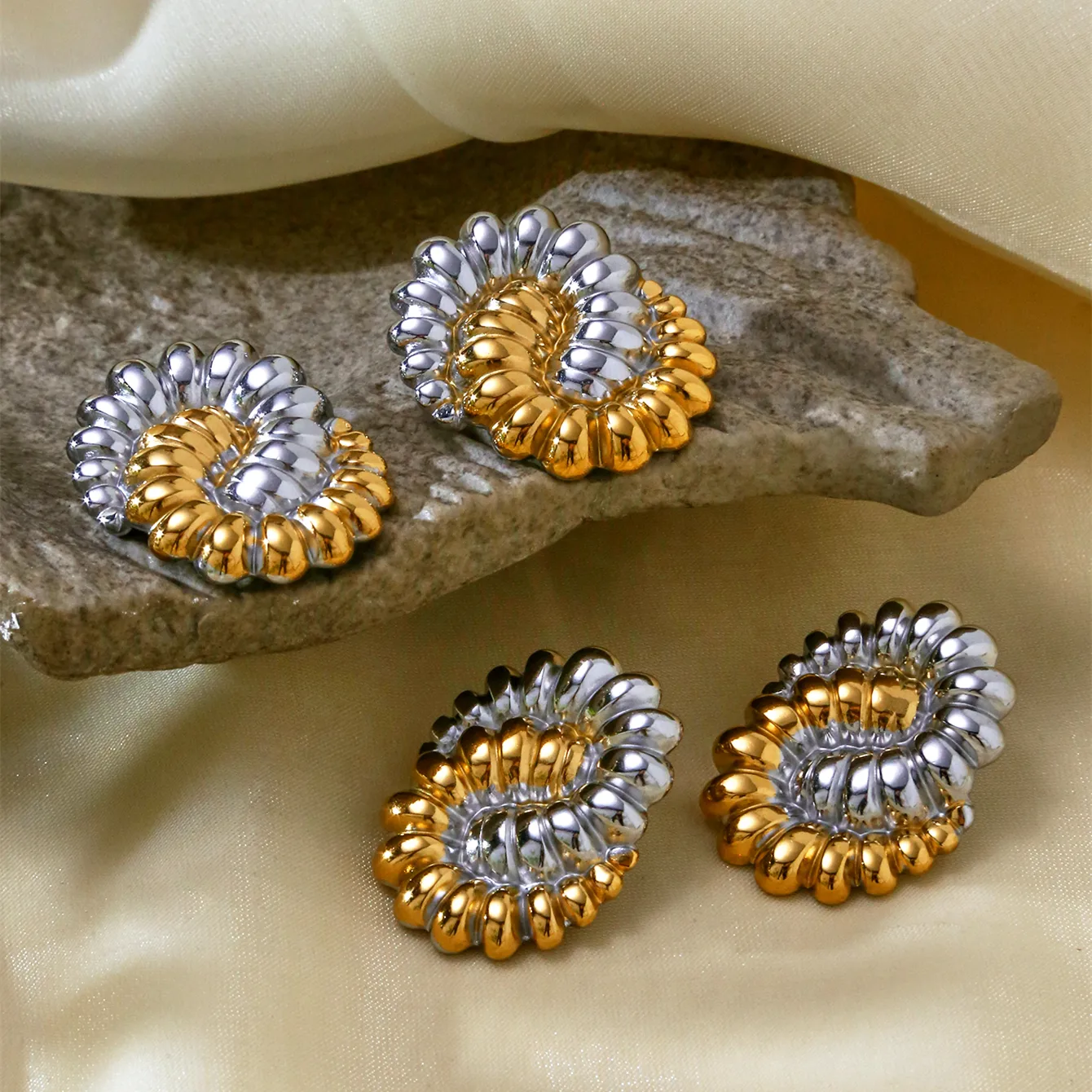 1 Pair Twist Elegant Lady Simple Style 304 Stainless Steel 18K Gold Plated Mixed Metal Ear Studs display picture 4