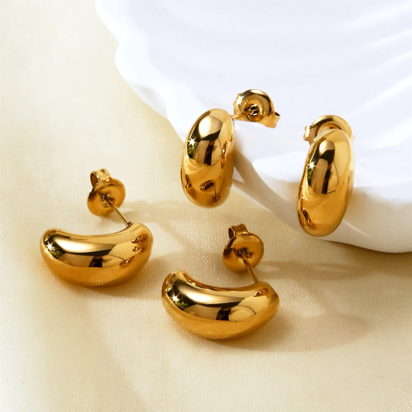 1 Pair Water Droplets Elegant Lady Simple Style 304 Stainless Steel 18K Gold Plated Ear Studs display picture 2