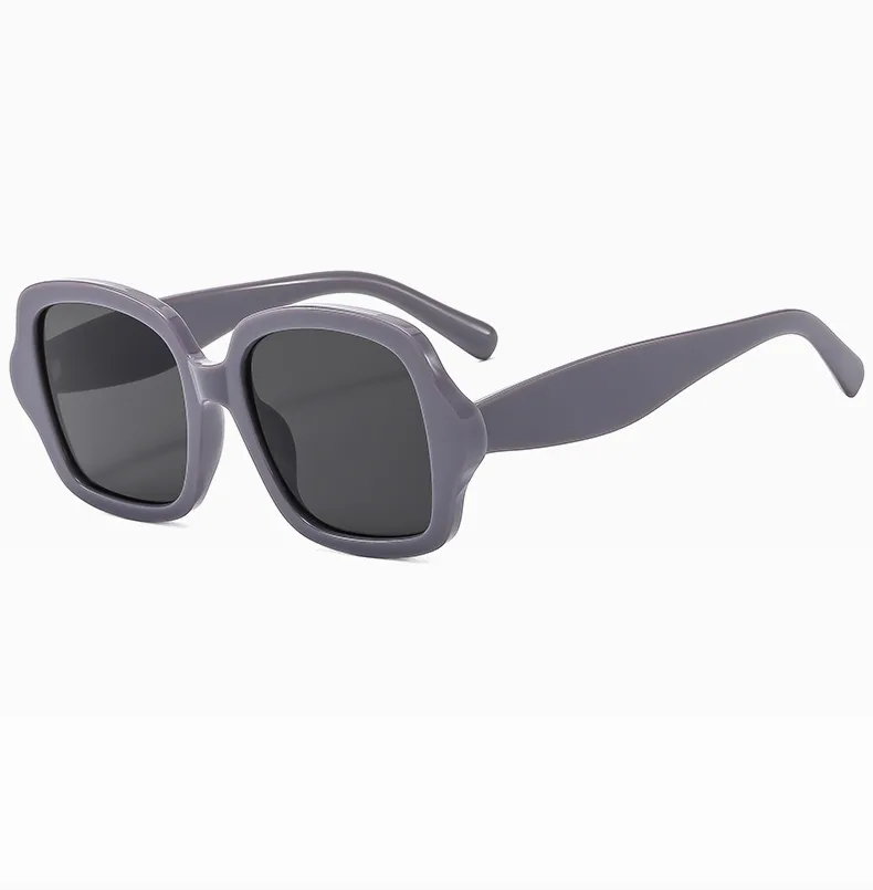 Cuadrado Casual Ropa De Calle Lentes Ordenador Personal Resina Lentes Tintados Con Degradado Fotograma Completo Gafas De Sol Mujer display picture 10