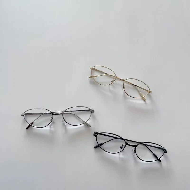 Cadre Ovale Mignon Romantique Ovale Pc Résine Verres Teintés Dégradés Plein Cadre Enfants Lunettes De Soleil display picture 3