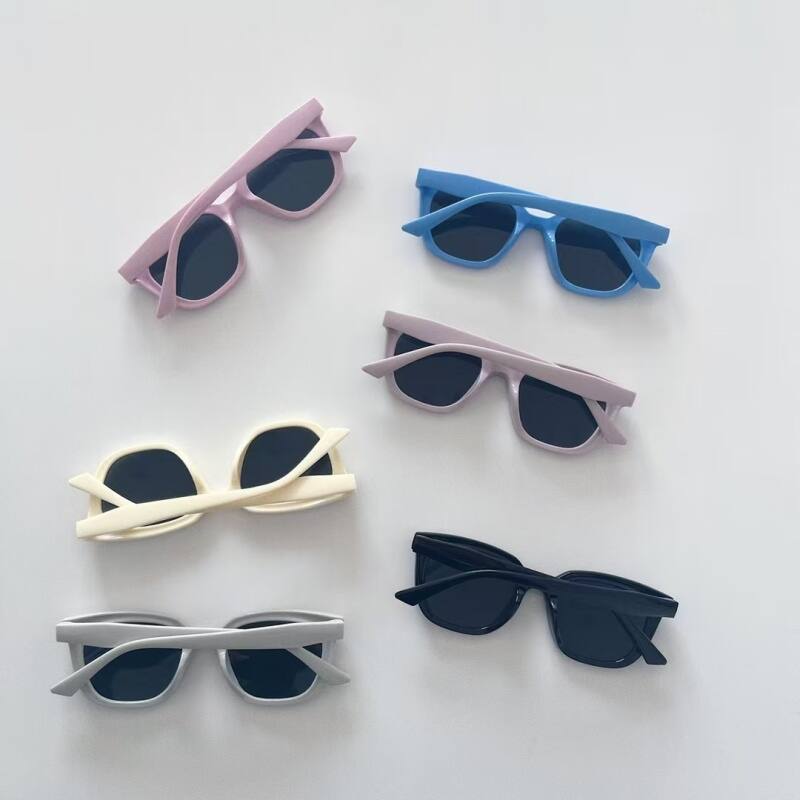 Carré Décontractée Vêtement De Rue Carré Pc Résine Verres Teintés Dégradés Plein Cadre Enfants Lunettes De Soleil display picture 1