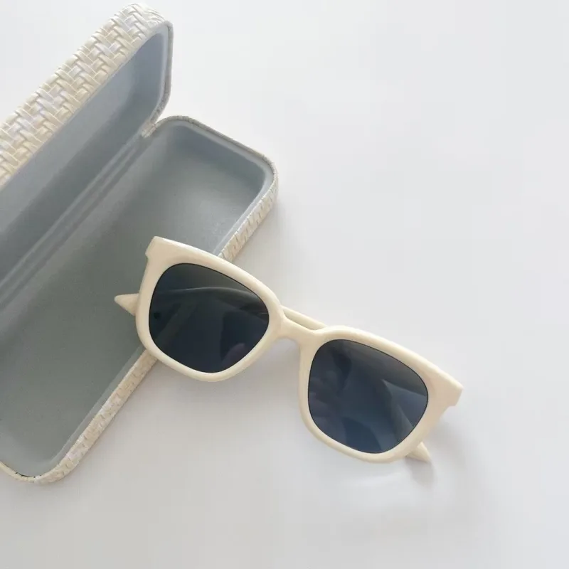Square Casual Streetwear Square Pc Resin Gradient Tinted Lenses Full Frame Kids Sunglasses display picture 5
