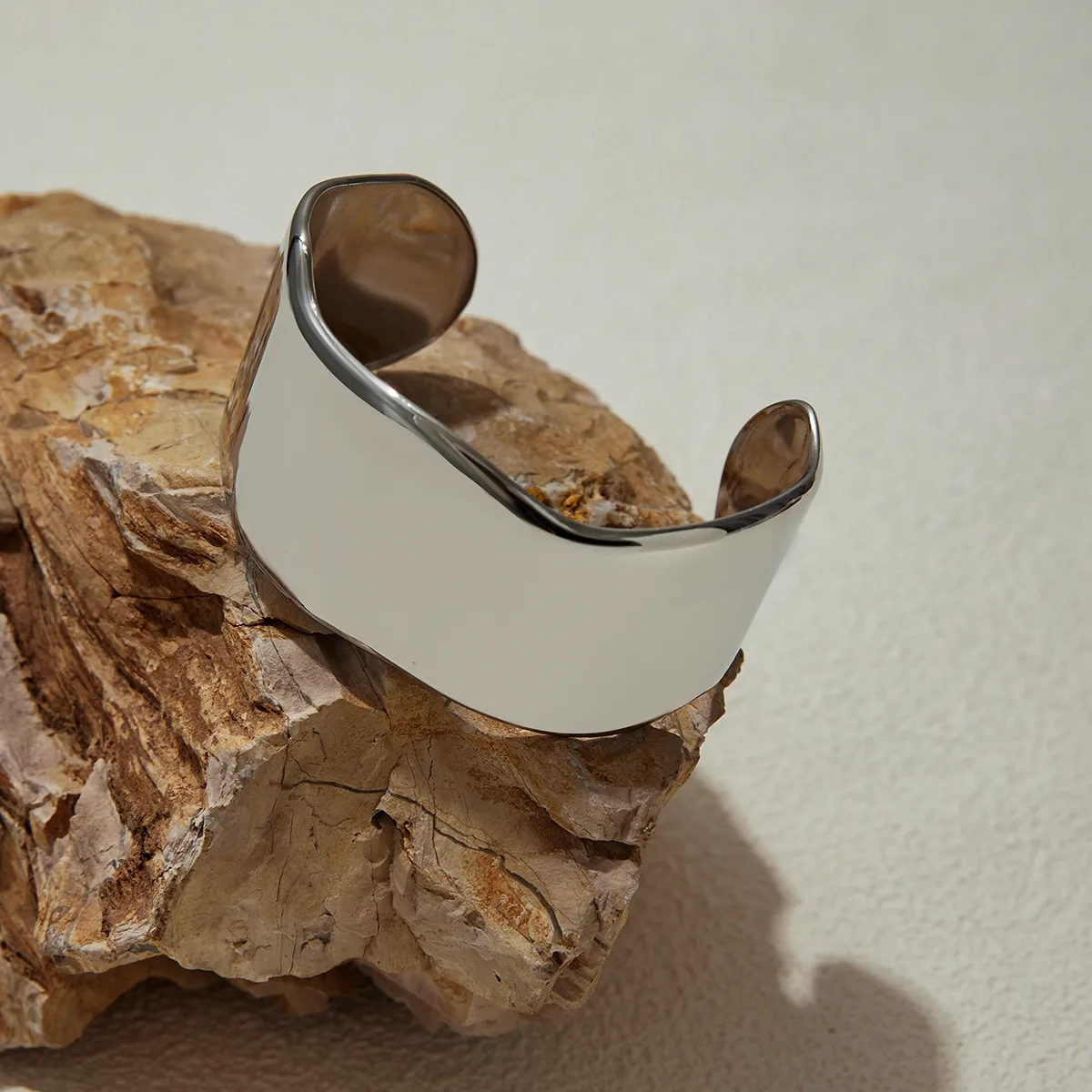 Geometric Casual Vacation Modern Style 316 Stainless Steel  Cuff Bracelets In Bulk display picture 5