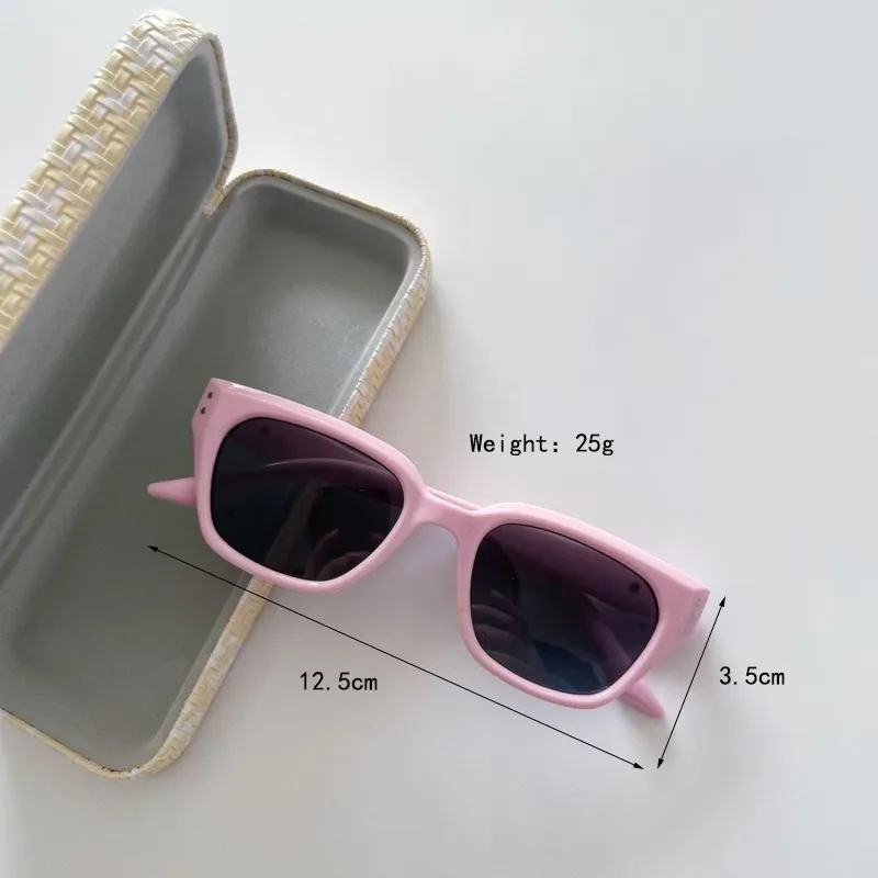 Cuadrado Casual Ropa De Calle Cuadrado Ordenador Personal Resina Lentes Tintados Con Degradado Fotograma Completo Gafas De Sol Para Niños display picture 4