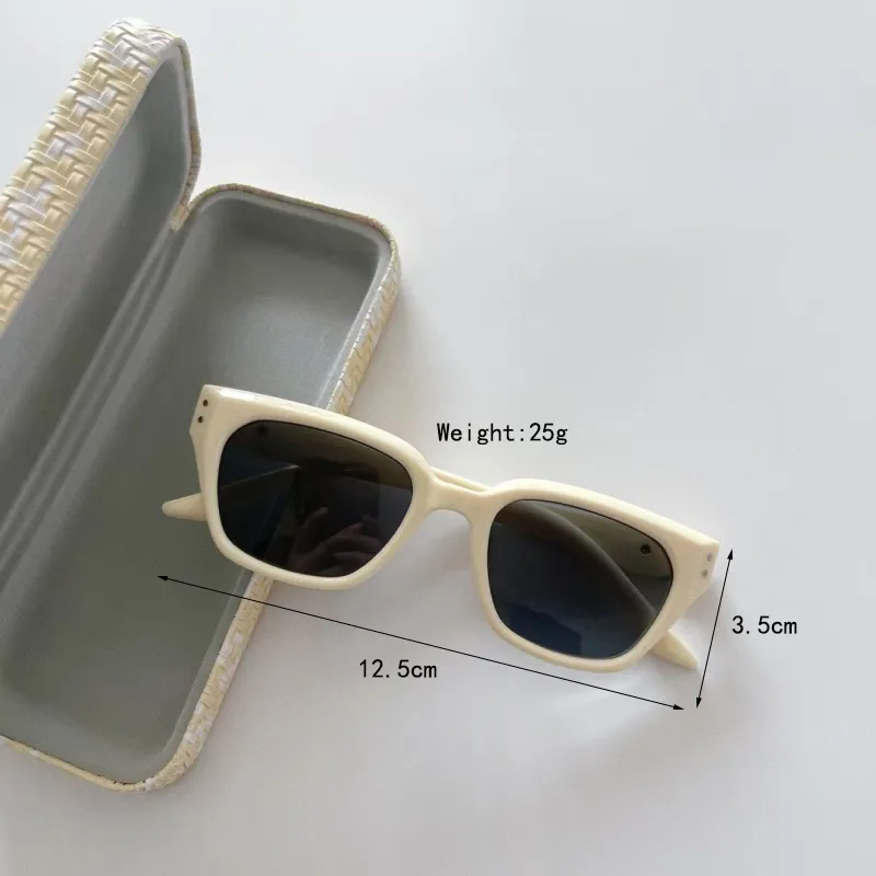 Cuadrado Casual Ropa De Calle Cuadrado Ordenador Personal Resina Lentes Tintados Con Degradado Fotograma Completo Gafas De Sol Para Niños display picture 5