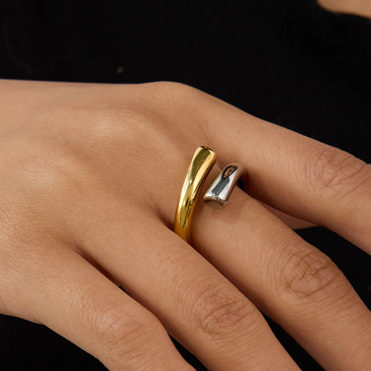 Geometric Casual Modern Style Commute 316 Stainless Steel  Mixed Materials Rings display picture 1