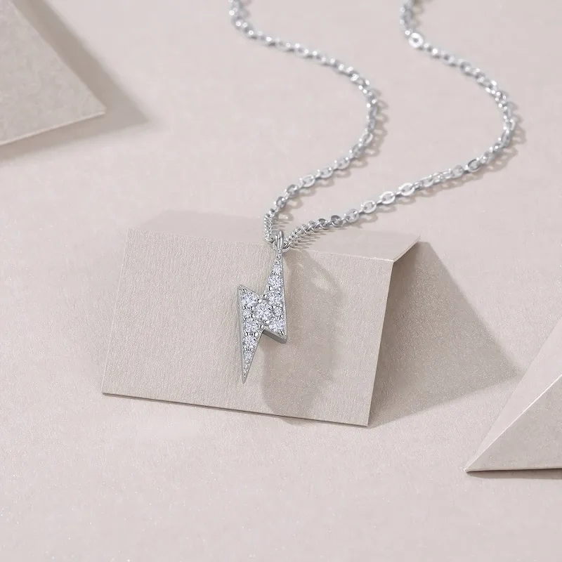 925 Sterling Silver Moissanite Zircon Cable Chain Lightning Lobster Trigger Clasp Closure Pendant Necklace display picture 4