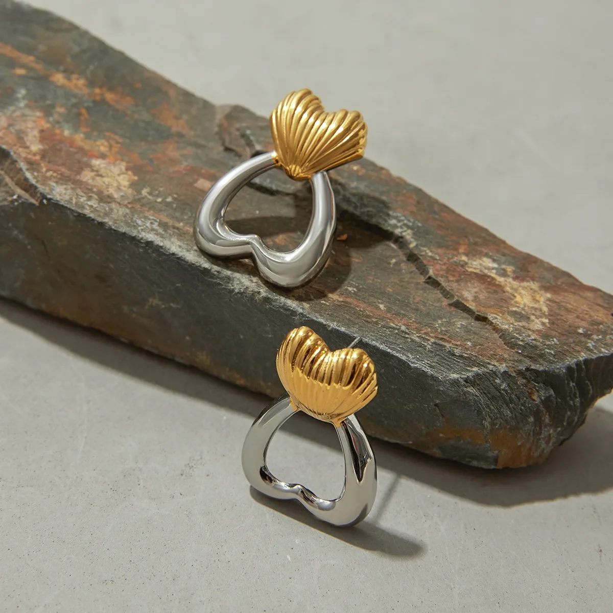 Géométrique Forme De Cœur Décontractée Élégant Style Moderne Acier Inoxydable 316 Boucles D'Oreilles display picture 3