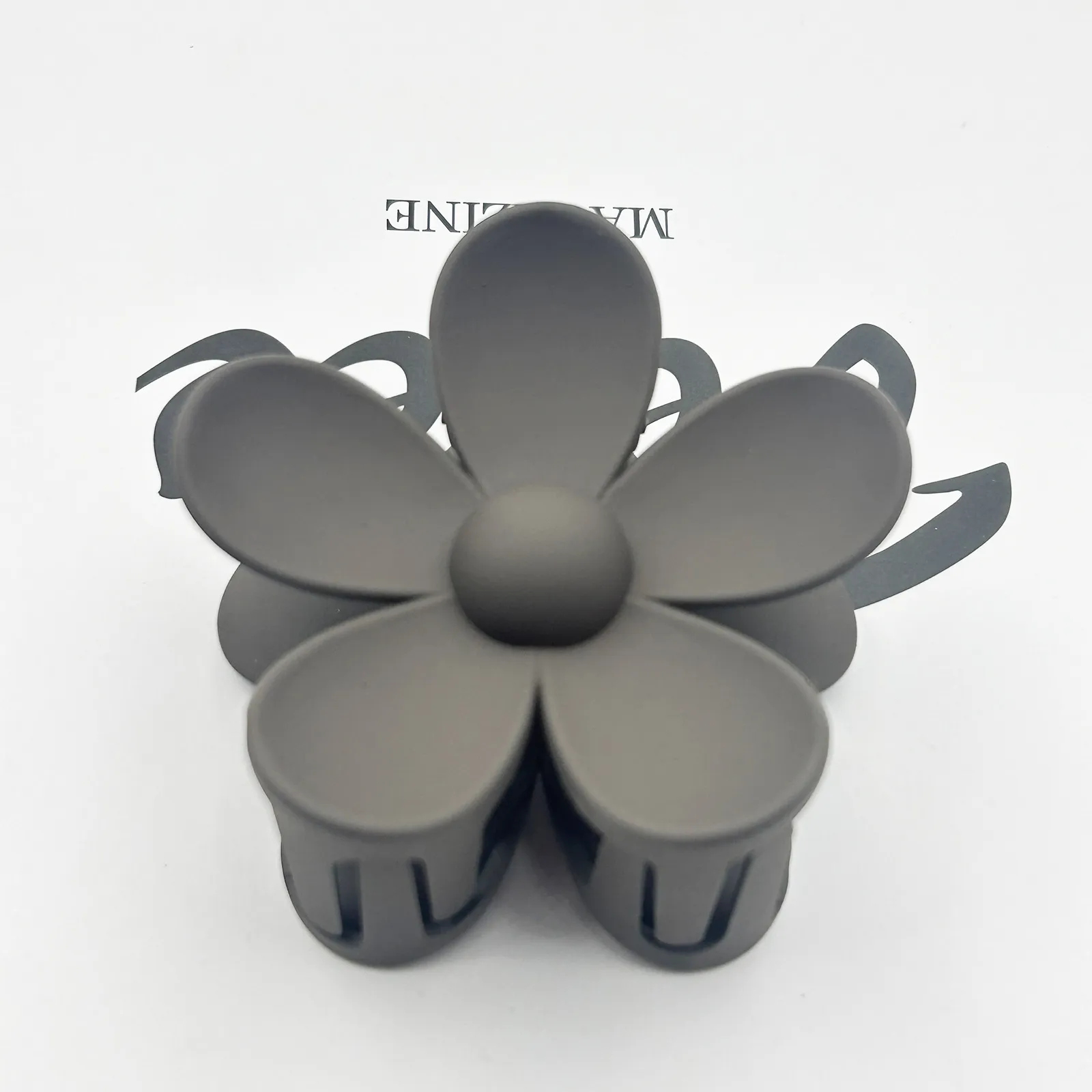 Pinza De Pelo De Flor Esmerilada Transfronteriza, Broche De Pelo Para Parte Posterior De La Cabeza, Broche De Pelo Para Cola De Caballo, Broche De Tiburón De Alto Grado Al Por Mayor display picture 12