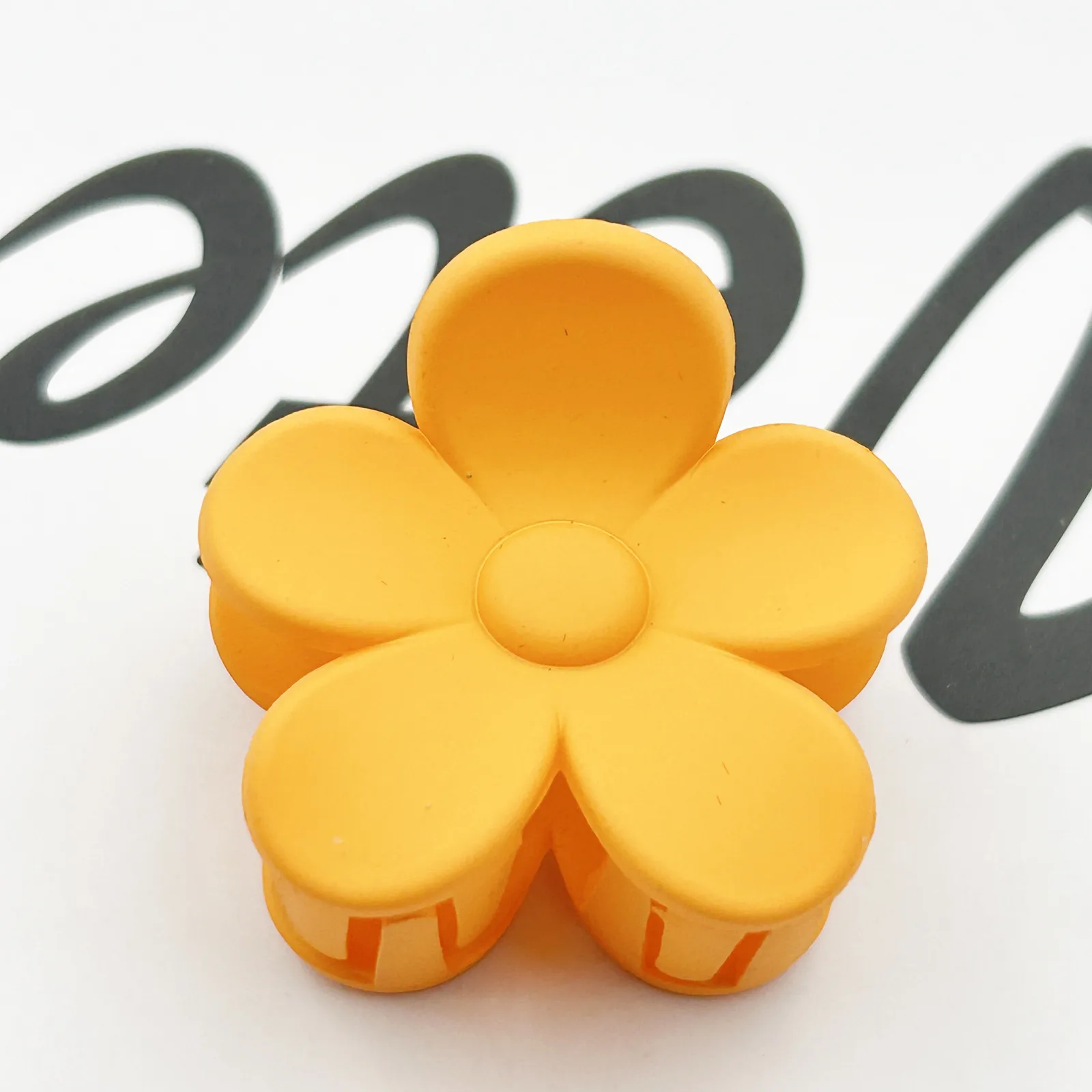 Pinza De Pelo De Flor Esmerilada Transfronteriza, Broche De Pelo Para Parte Posterior De La Cabeza, Broche De Pelo Para Cola De Caballo, Broche De Tiburón De Alto Grado Al Por Mayor display picture 36