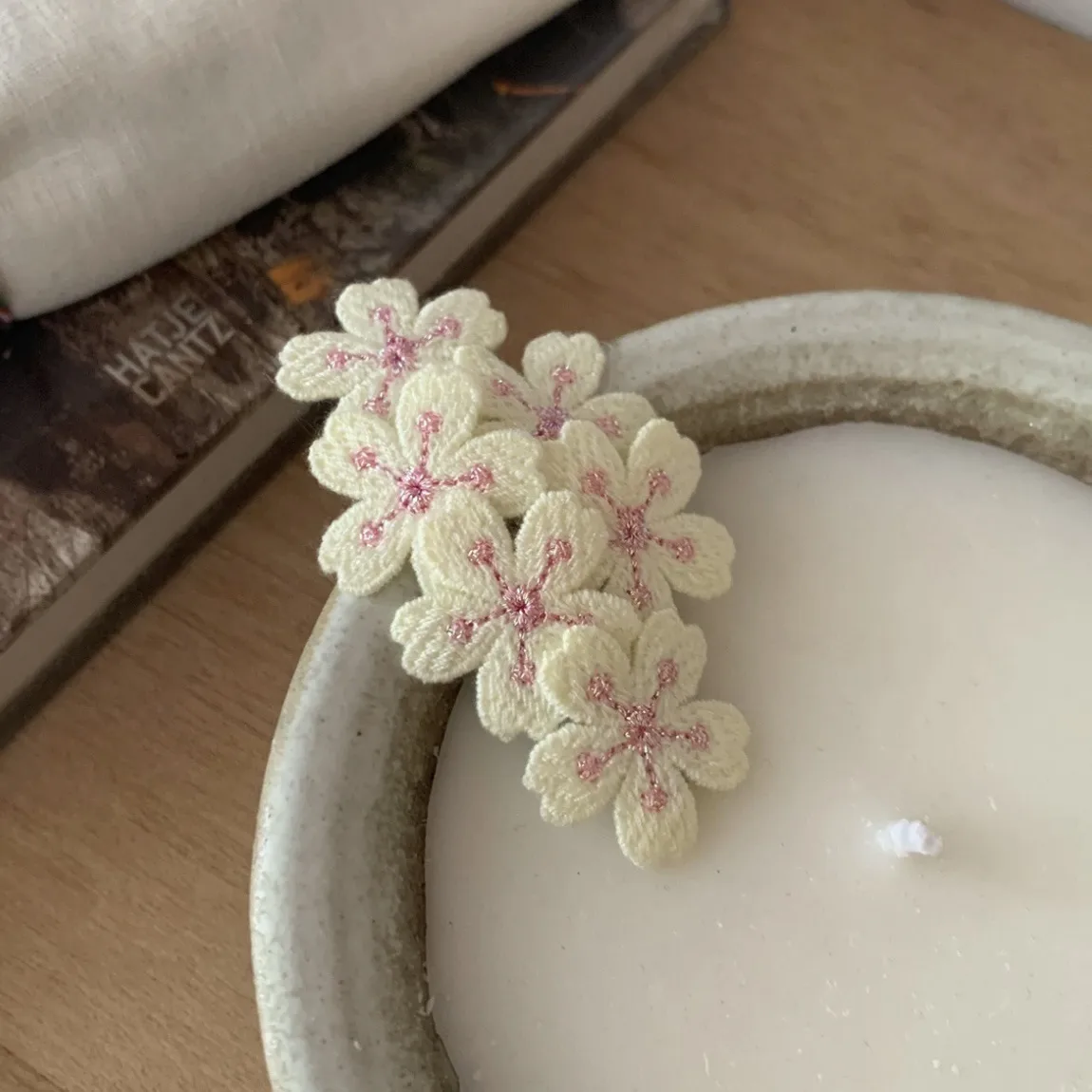 Gentle Pink Cherry Blossom Barrettes Sweet Embroidery Flower Hairpin Knitted Children Headdress Hair Accessories Bangs Side Clip display picture 9