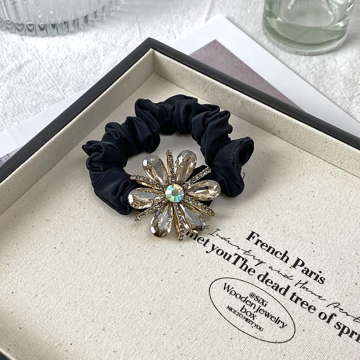 New Style French Retro Hair Band Crystal Sausage Ring Rhinestone SUNFLOWER Women's Highly Elastic Hair Rope Hair Band High-Grade Exquisite display picture 4
